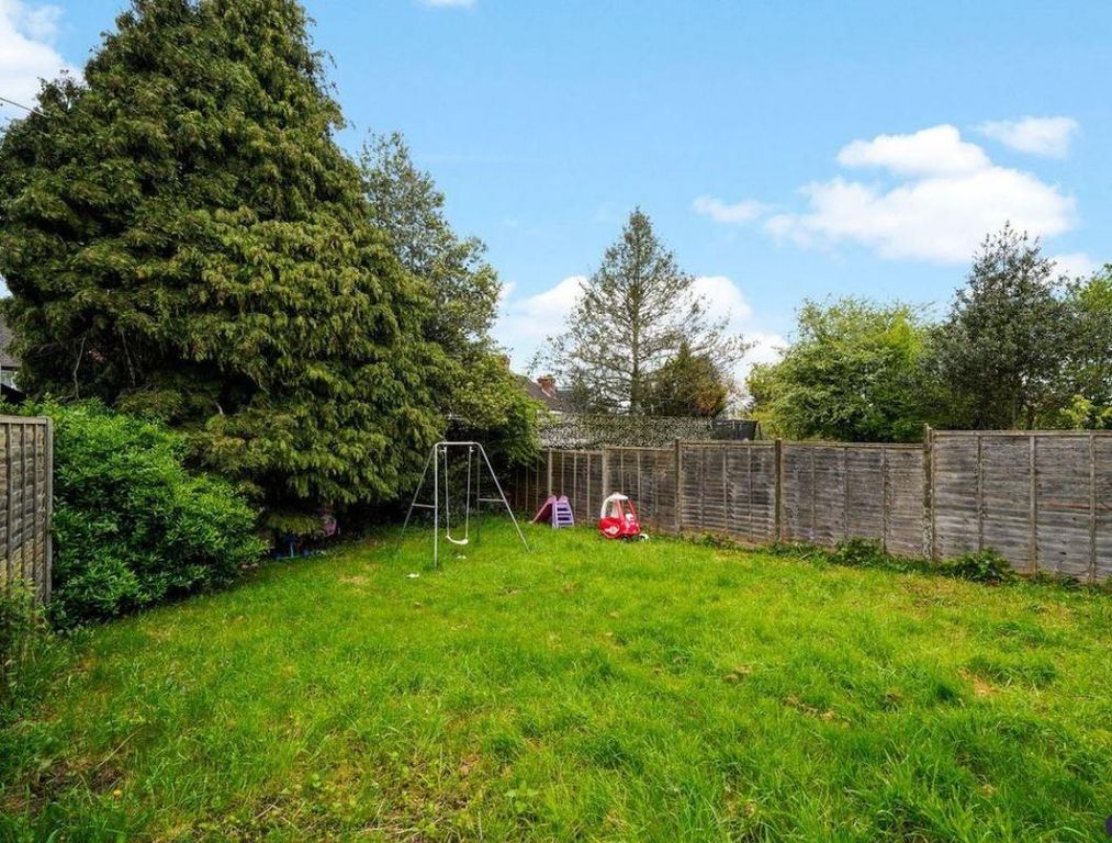 Property photo 2 of 7 Garden.Jpg