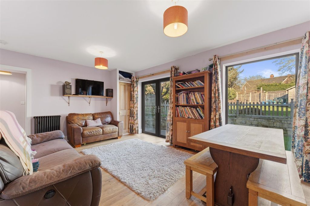 Additional image 4 of 3 bed detached bungalow for saleNN15, The Crescent, Kettering