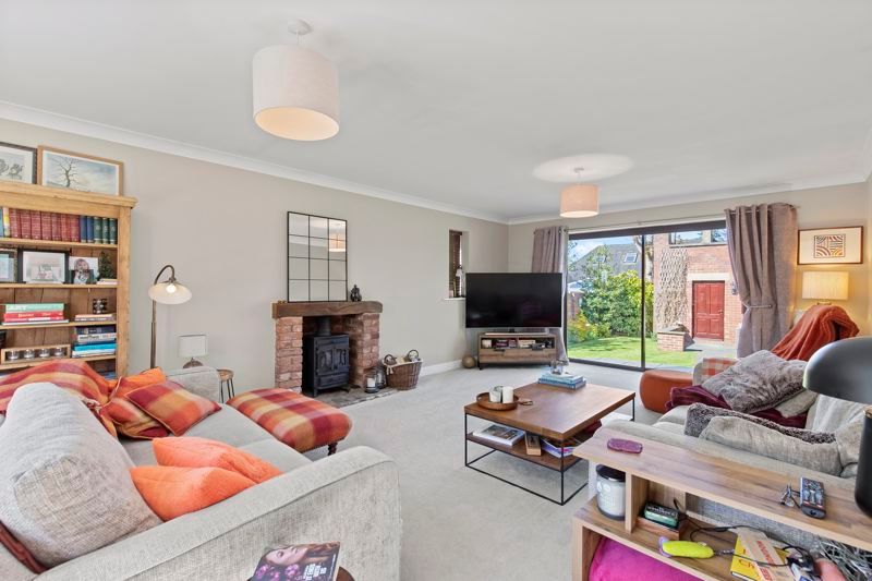 Property photo 3 of 36 Photo 1