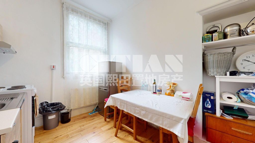 Property photo 3 of 29