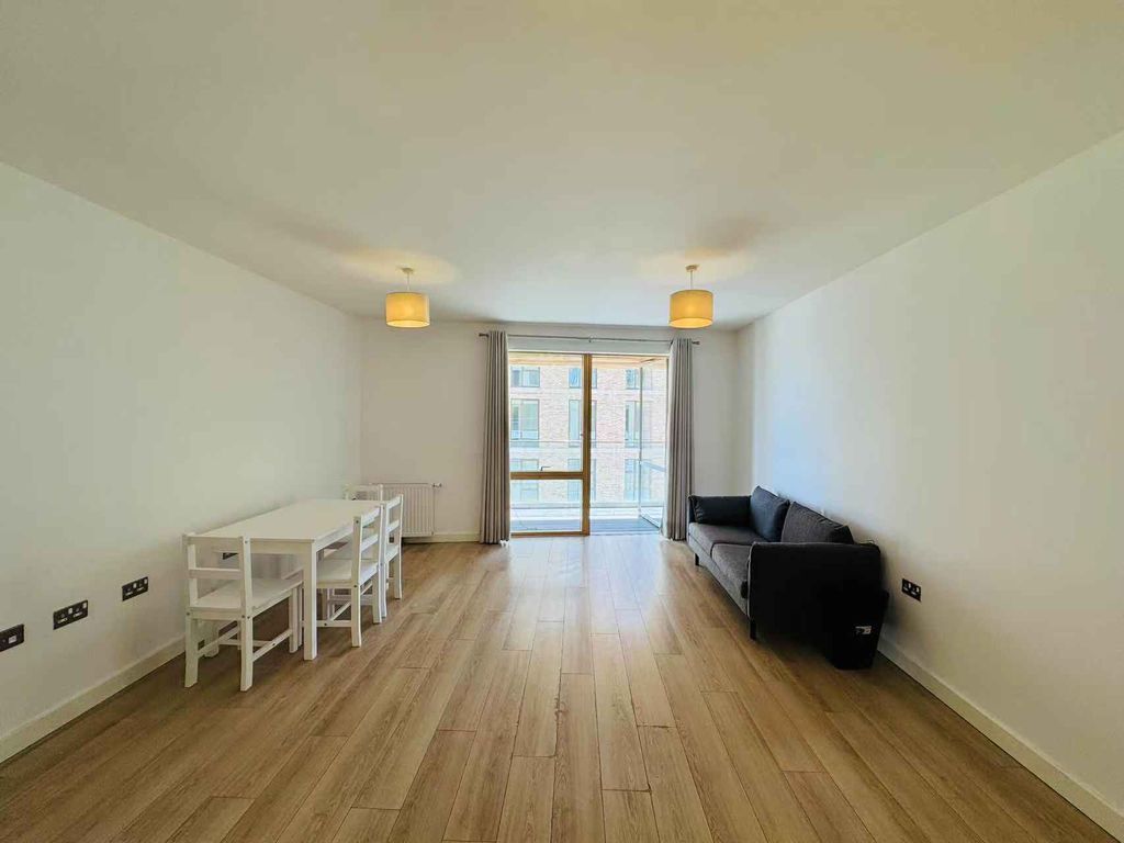Property photo 2 of 7
