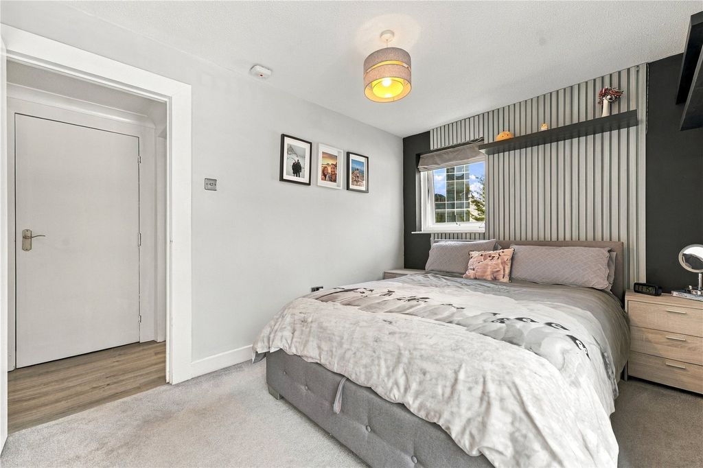Property photo 2 of 13 Picture No. 06