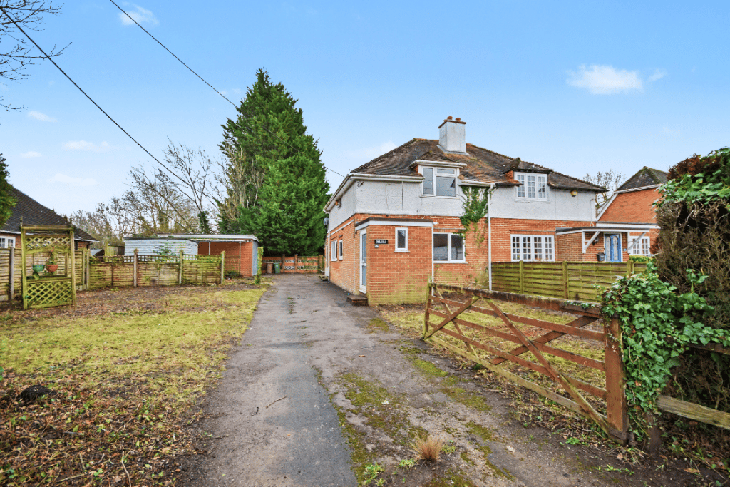 Property photo 1 of 9