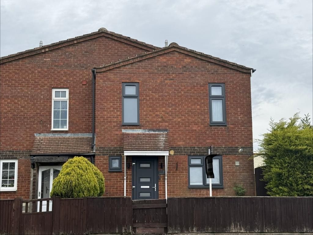 Property photo 1 of 10 Front Aspect