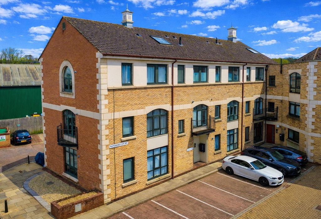 Property photo 1 of 11 1.Png