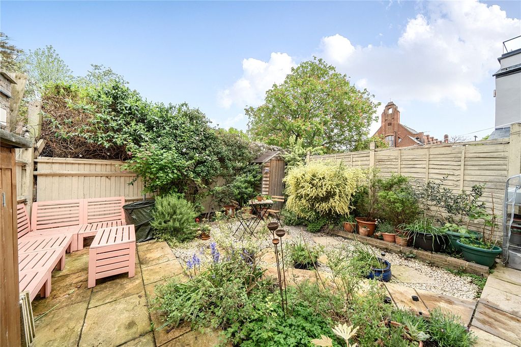 Property photo 3 of 20 Picture No. 46