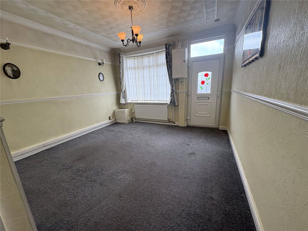 Property photo 3 of 17 Photograph