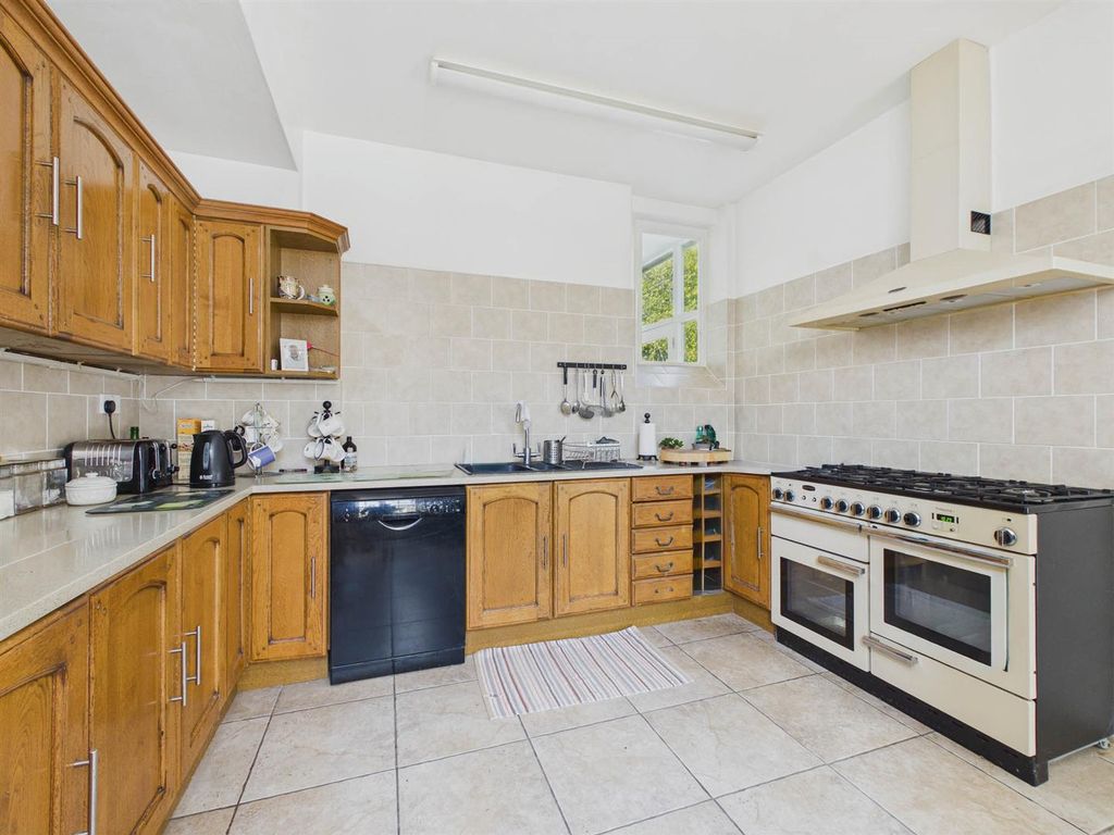 Additional image 5 of 8 bed detached house for salePeachfield Road, Malvern WR14