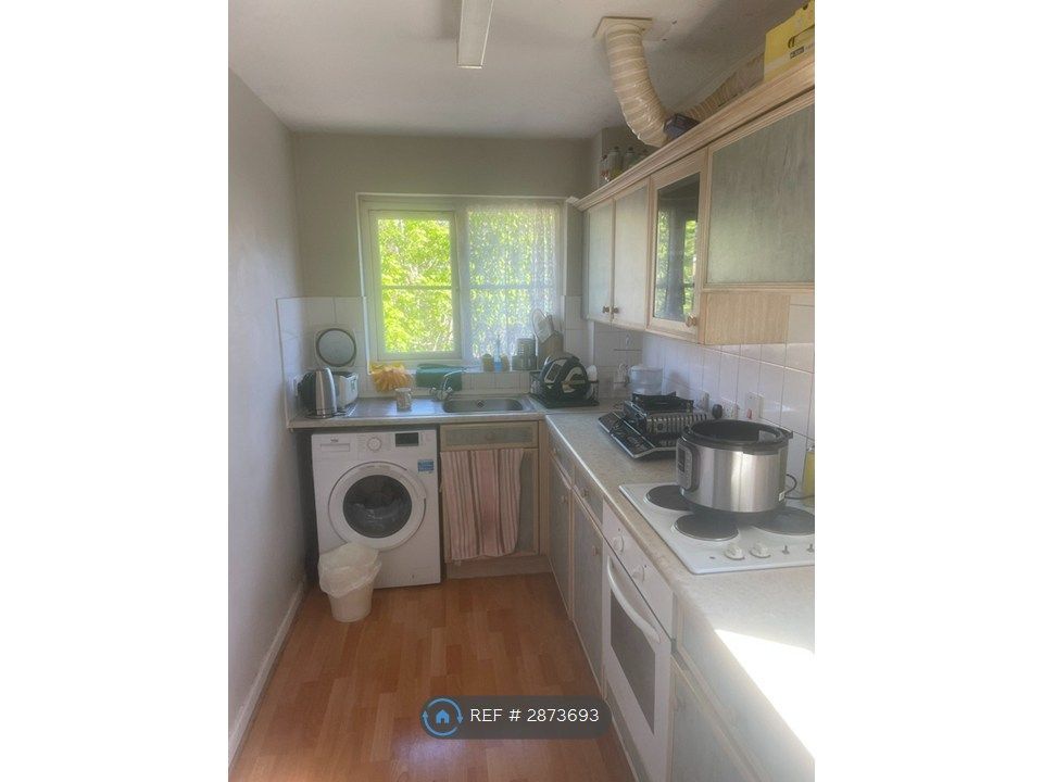 Property photo 3 of 3