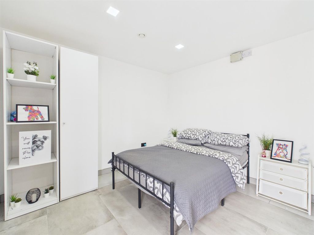 Additional image 12 of 5 bed property for saleChene Road, Peacehaven BN10