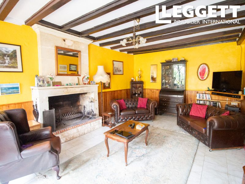 Property photo 2 of 10