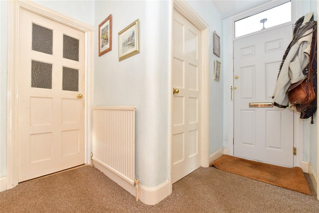 Property photo 3 of 12 Entrance Hall