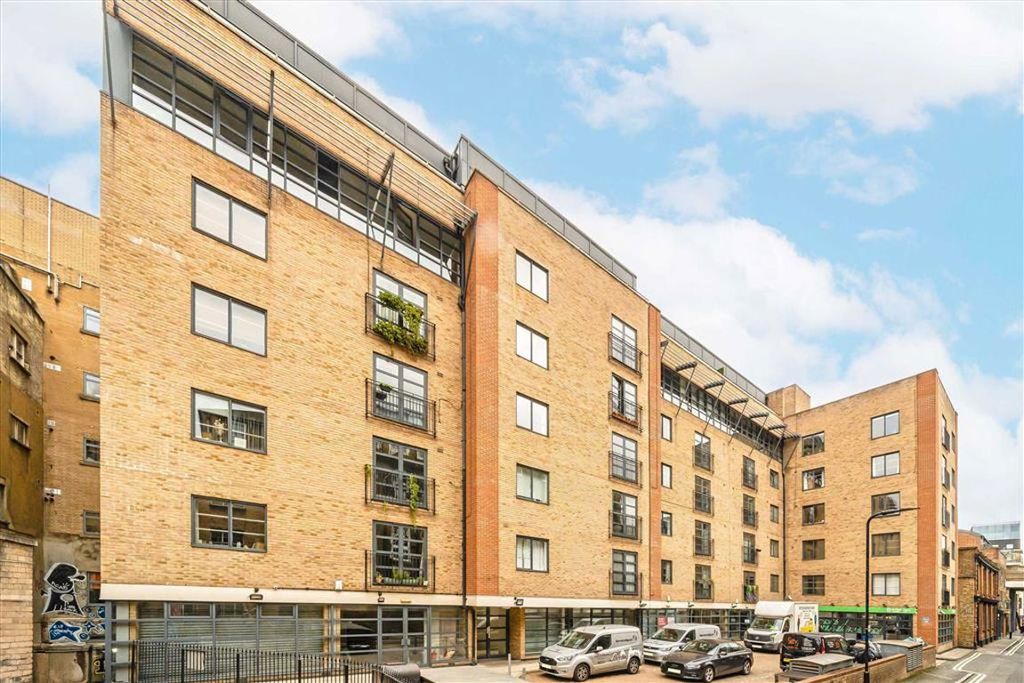 Property photo 1 of 6