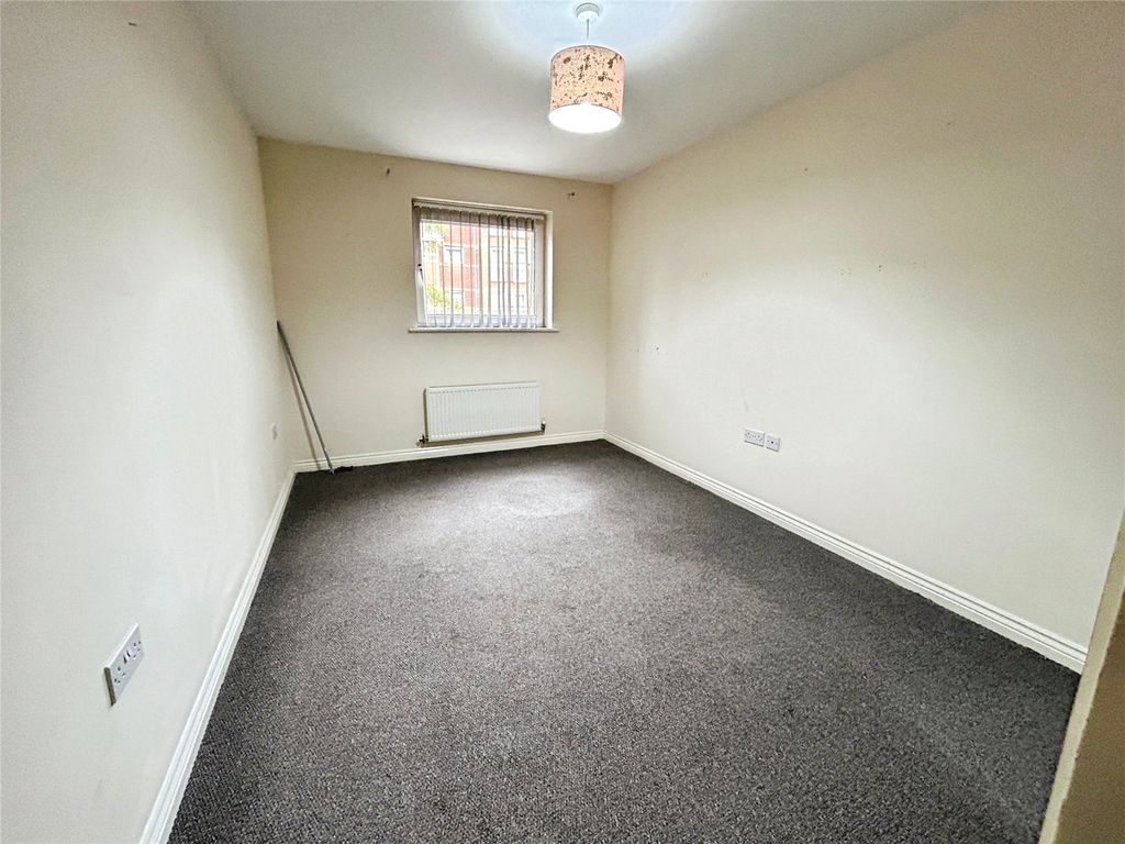 Property photo 3 of 5 Picture No. 02