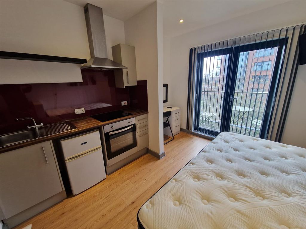 Property photo 3 of 9 Whatsapp Image 2025-11-11 At 14.20.39_7Eff2944.Jpg