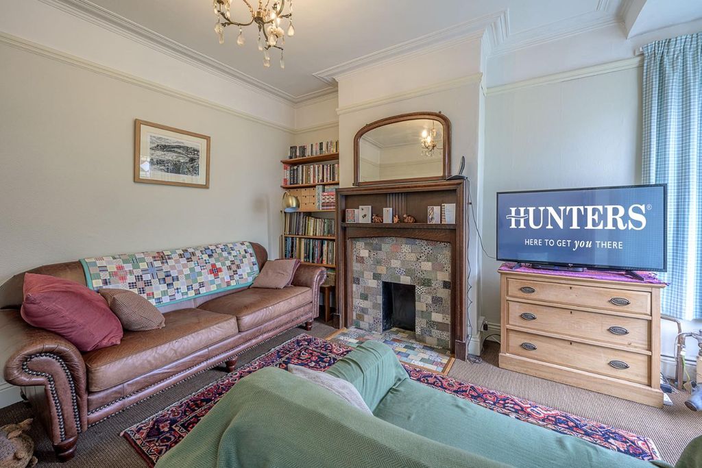 Property photo 2 of 24 Front Reception Room 1