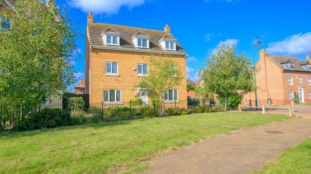 Property photo 1 of 18