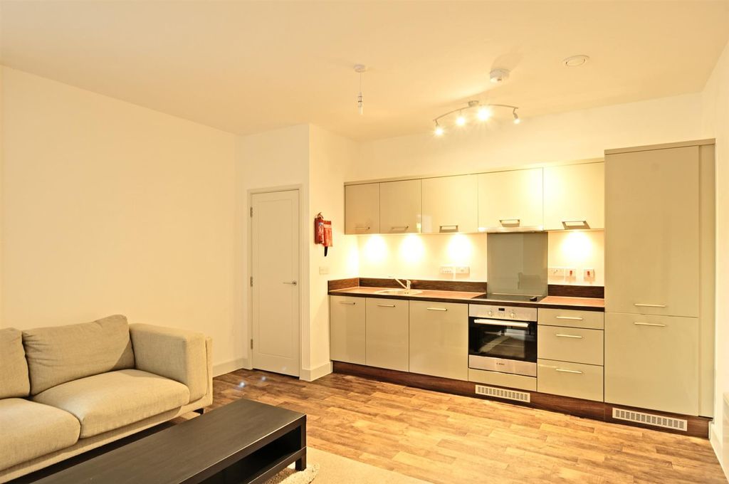 Property photo 2 of 5