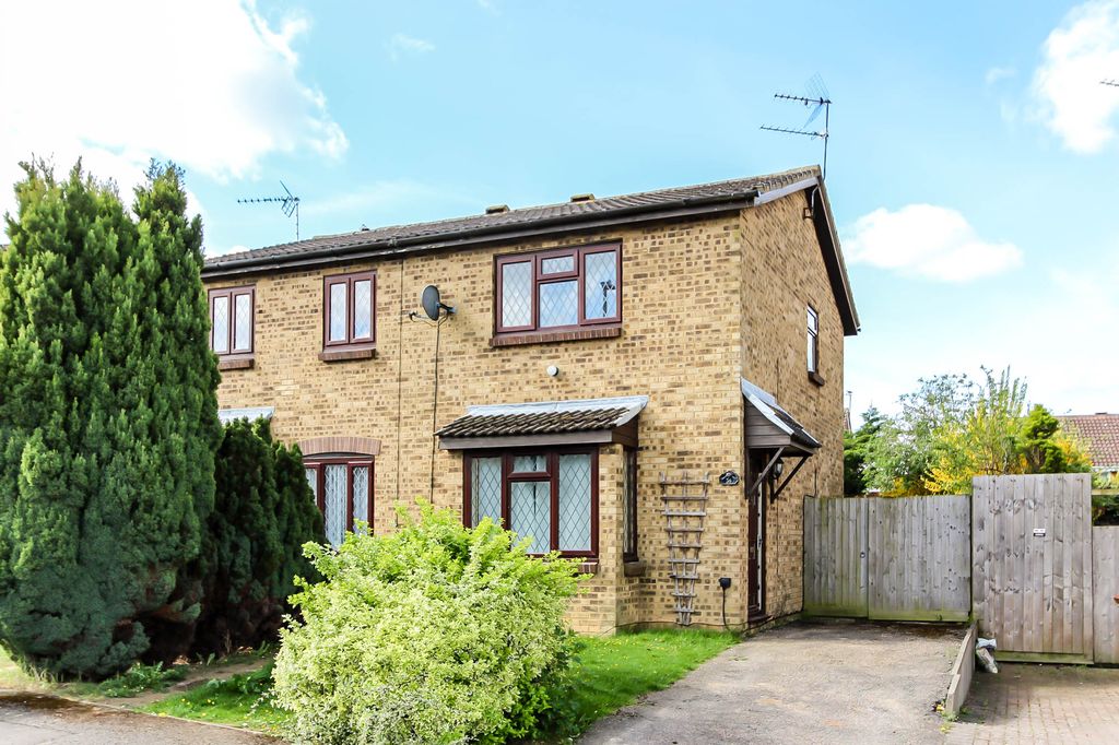 Property photo 1 of 7 Front