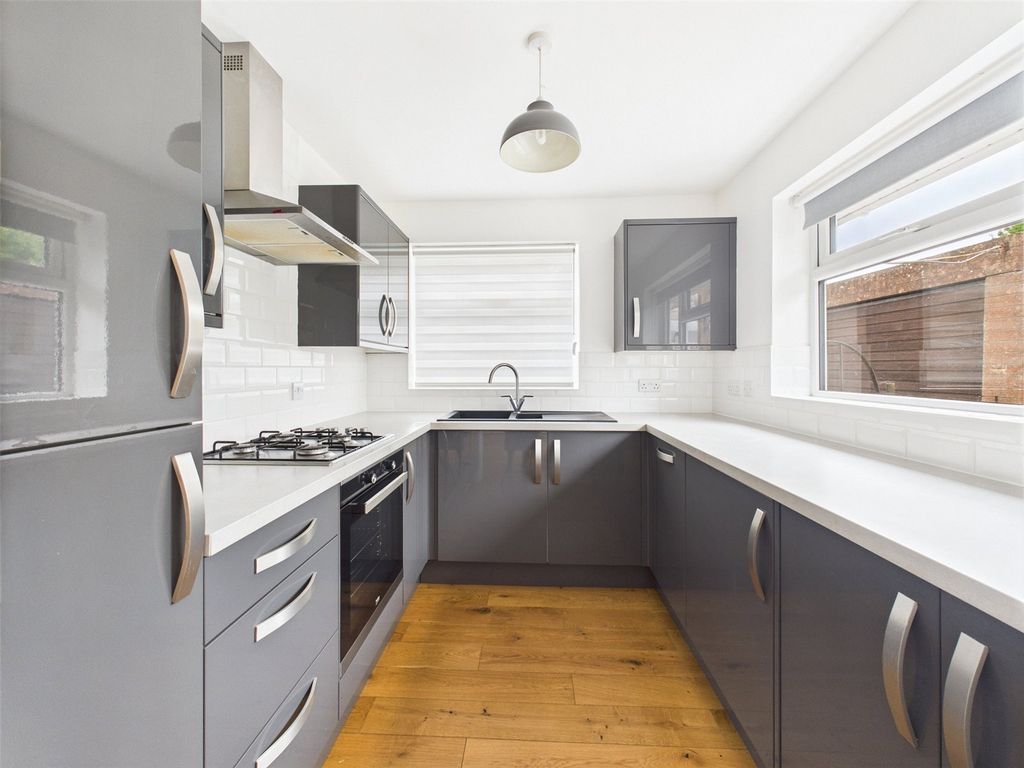 Property photo 2 of 10 Picture No. 09