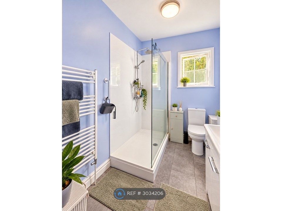 Property photo 3 of 3 Bathroom