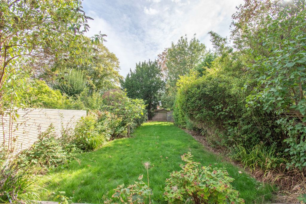 Property photo 3 of 22