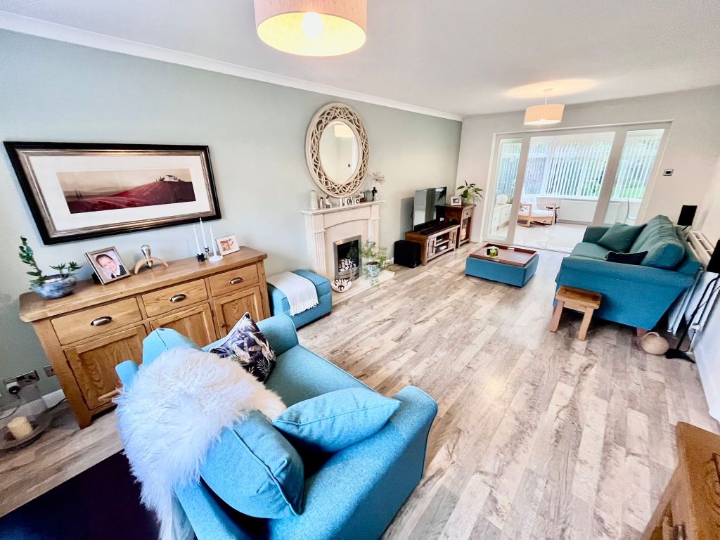 Property photo 2 of 30