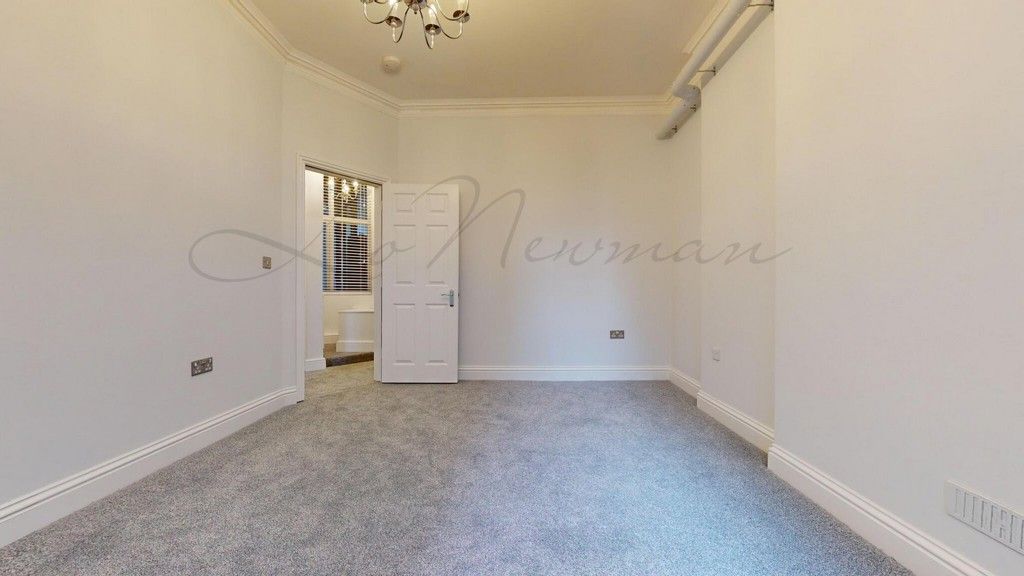 Property photo 2 of 12 Jpg