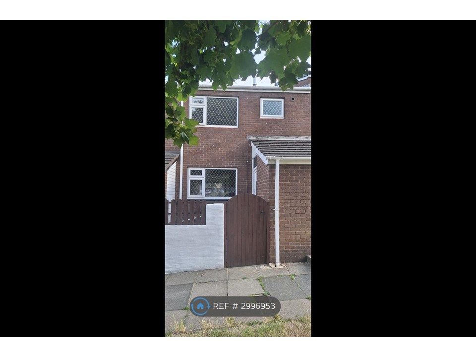 Property photo 1 of 3
