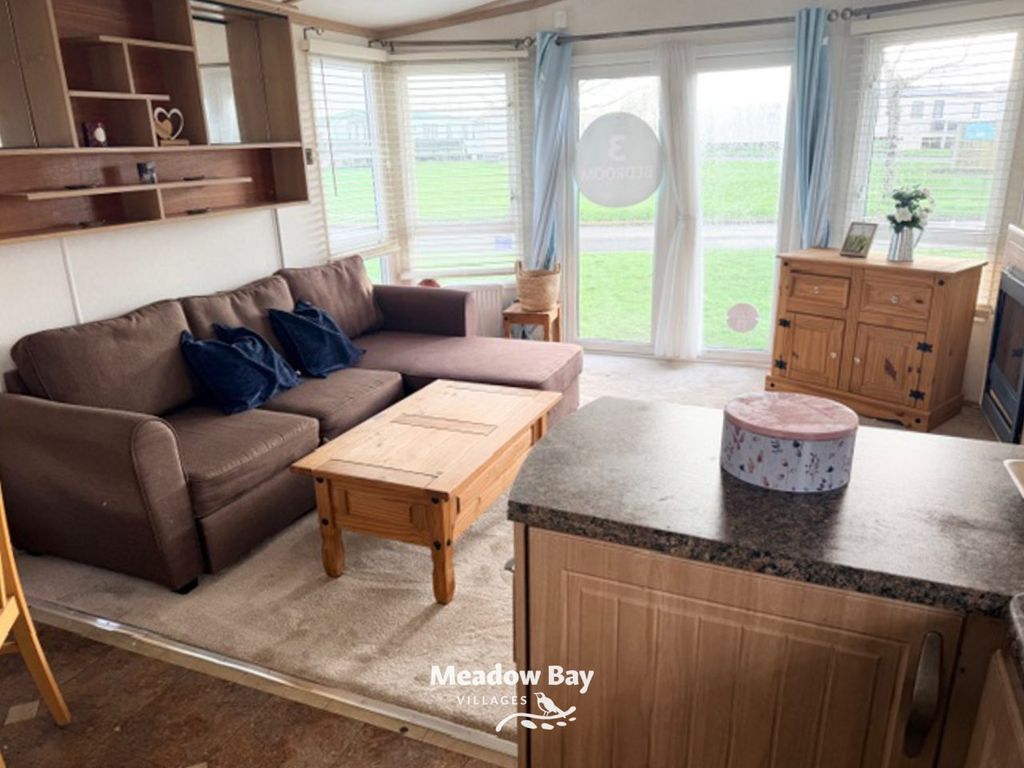 Property photo 2 of 6 2008 Rosedale 37x12 3.Jpg