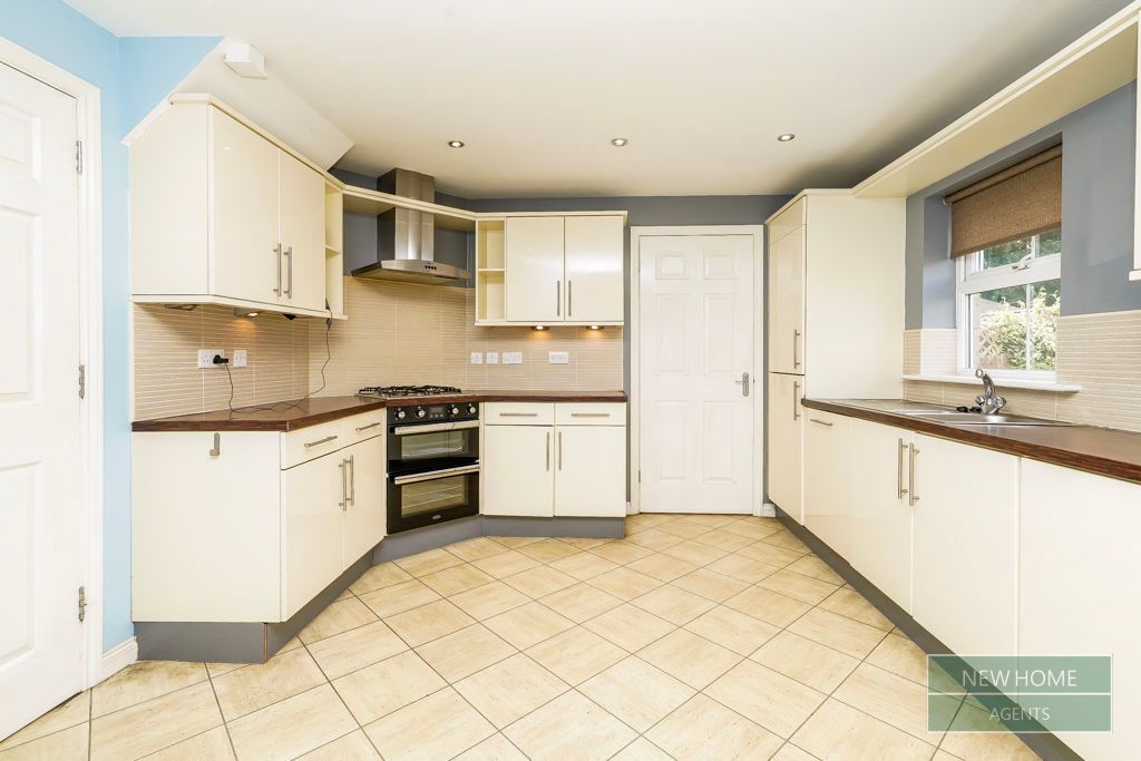 Property photo 2 of 33 Photo 20