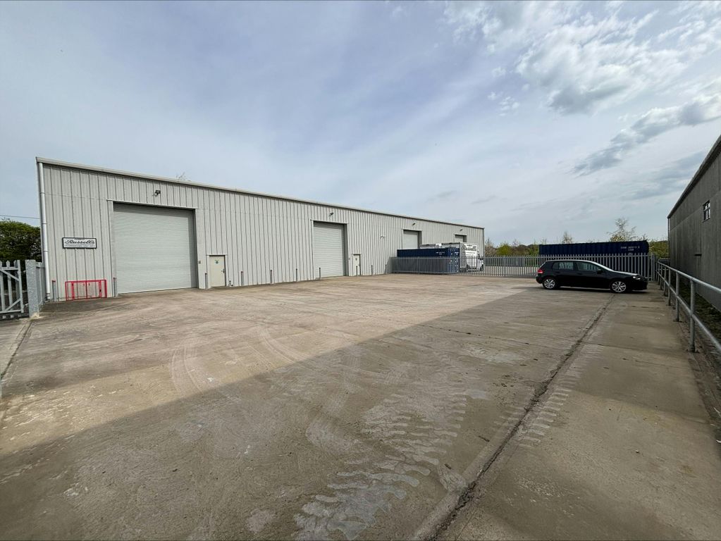 Property photo 1 of 3 Processed-8C75C2E0-4045-4809-8925-93C2Bc2248BA.Jpeg