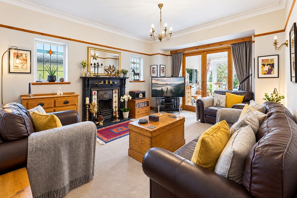 Property photo 2 of 26 4992022