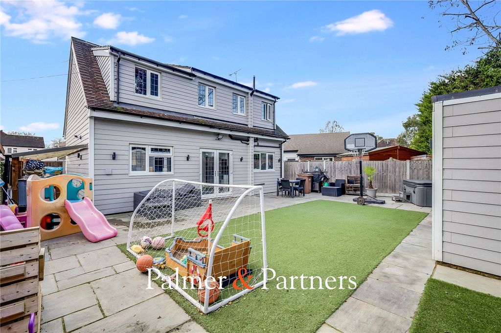 Property photo 2 of 24 Picture No. 20