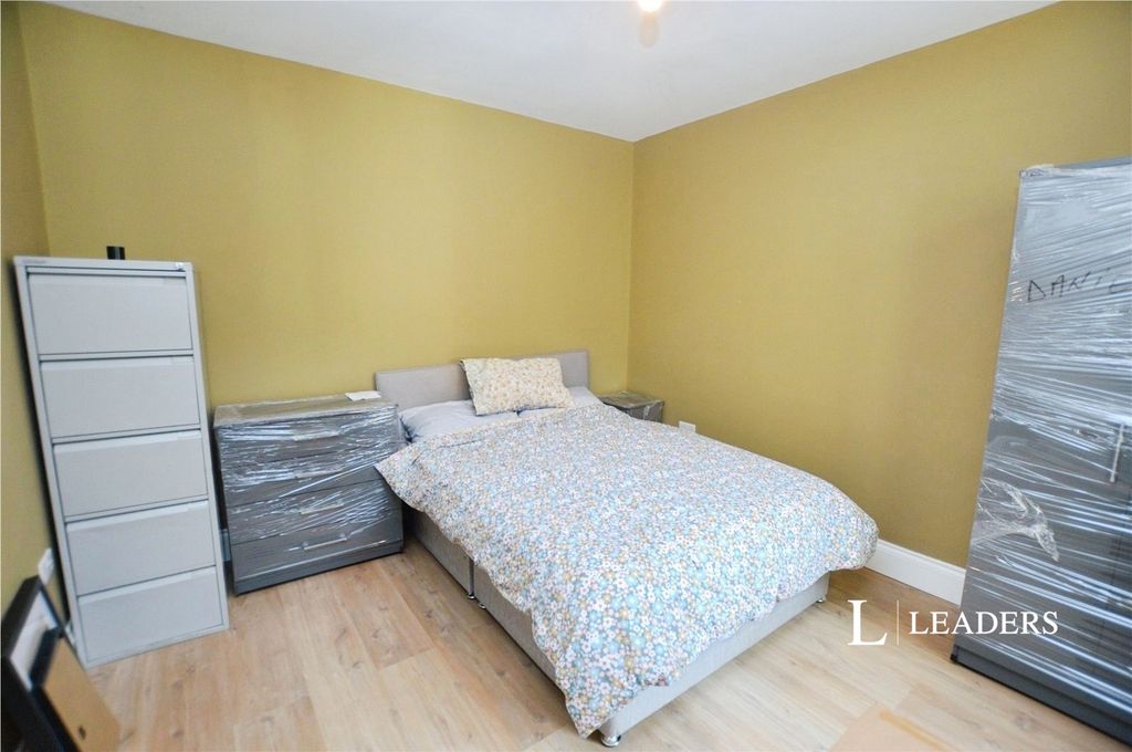 Property photo 1 of 6 Pbox-Img.Jpg