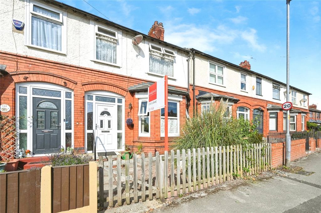 Property photo 1 of 17 Front