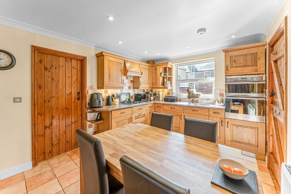 Property photo 3 of 14 Picture No. 20