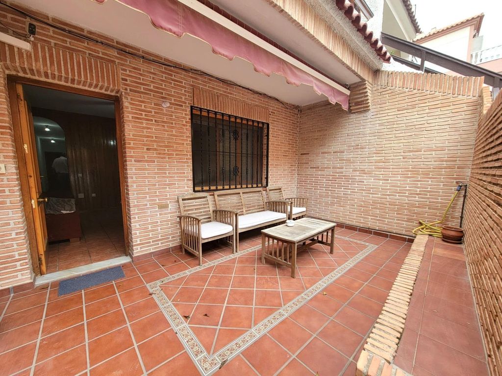Property photo 2 of 37