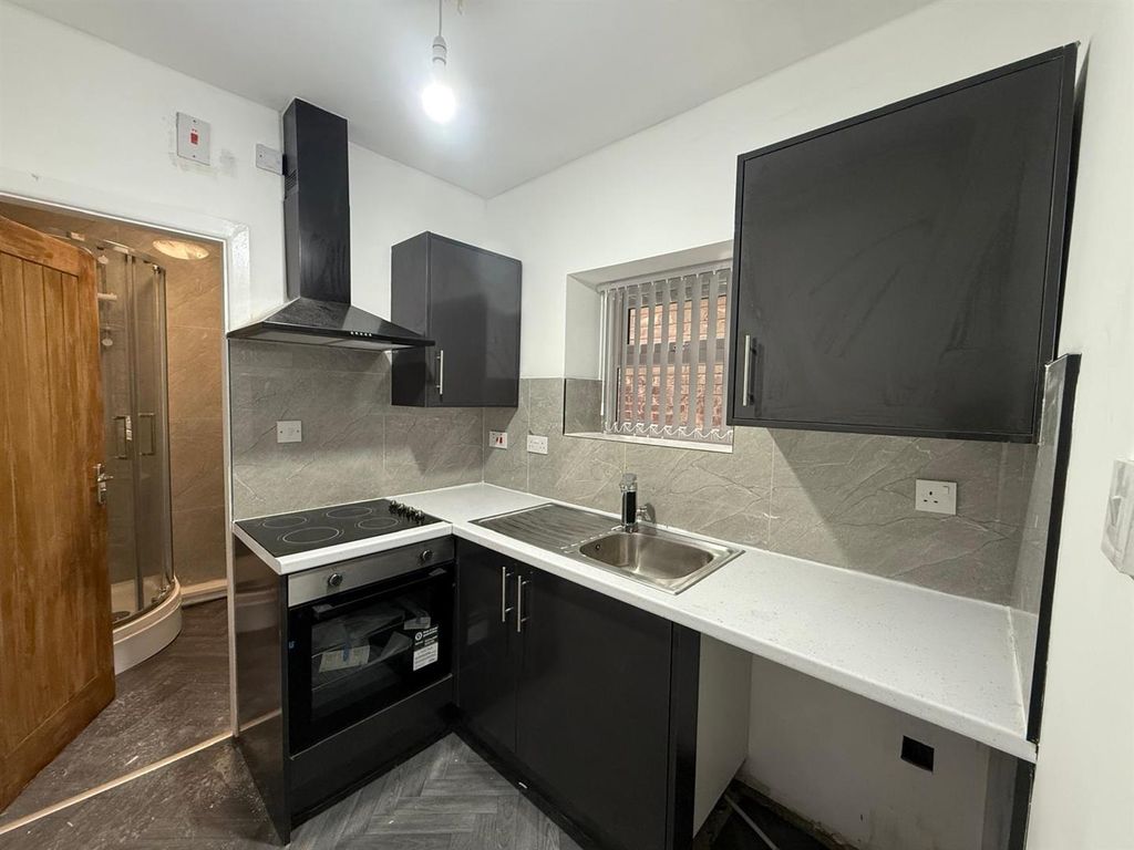 Property photo 2 of 7 Img-20251008-Wa0021.Jpg