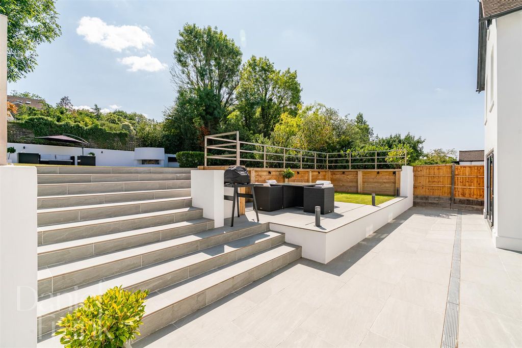 Additional image 46 of 5 bed detached house for saleThe Uplands, Loughton IG10