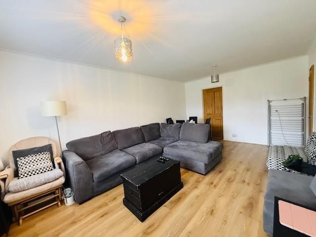 Property photo 2 of 8 Photo 2