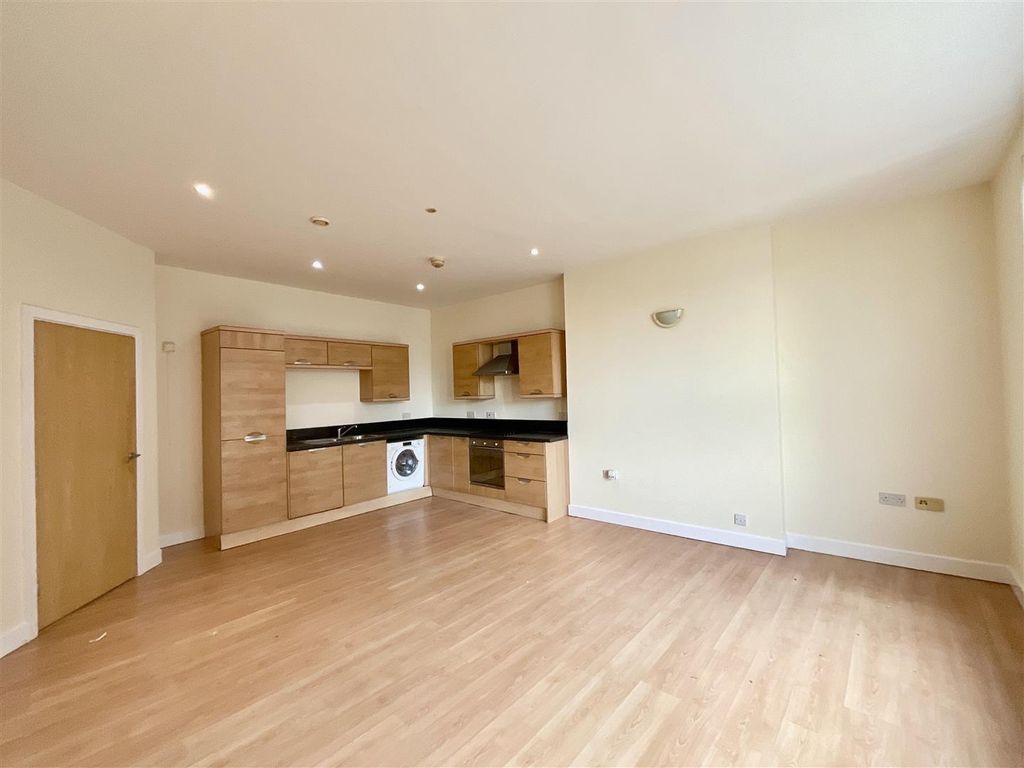 Property photo 2 of 8 Angle Two