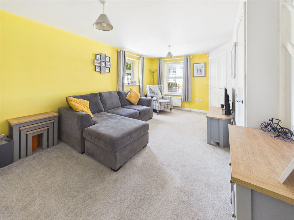 Property photo 2 of 16 Picture No. 03