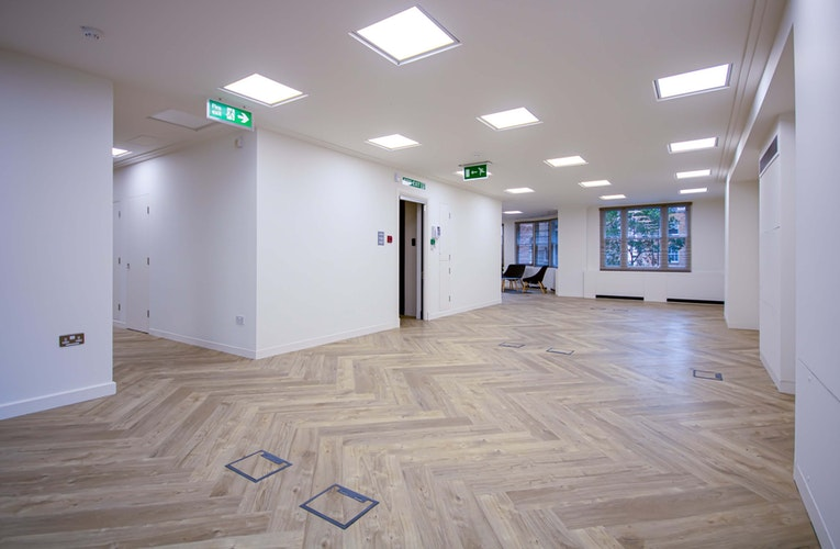 Property photo 2 of 7