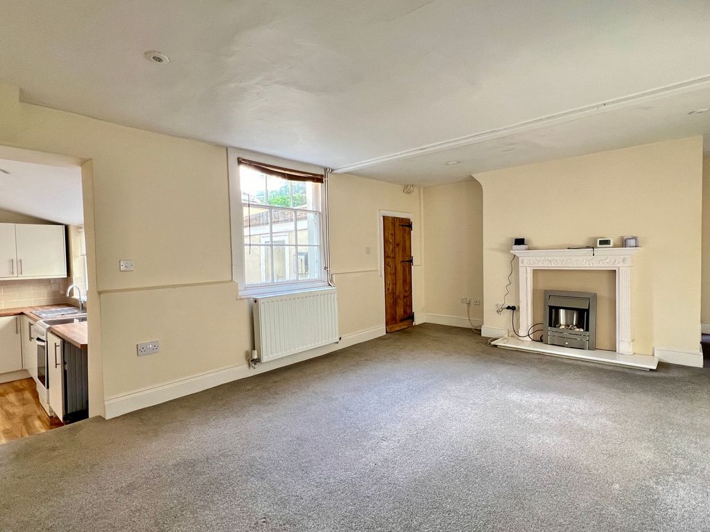 Property photo 2 of 14 Living Room