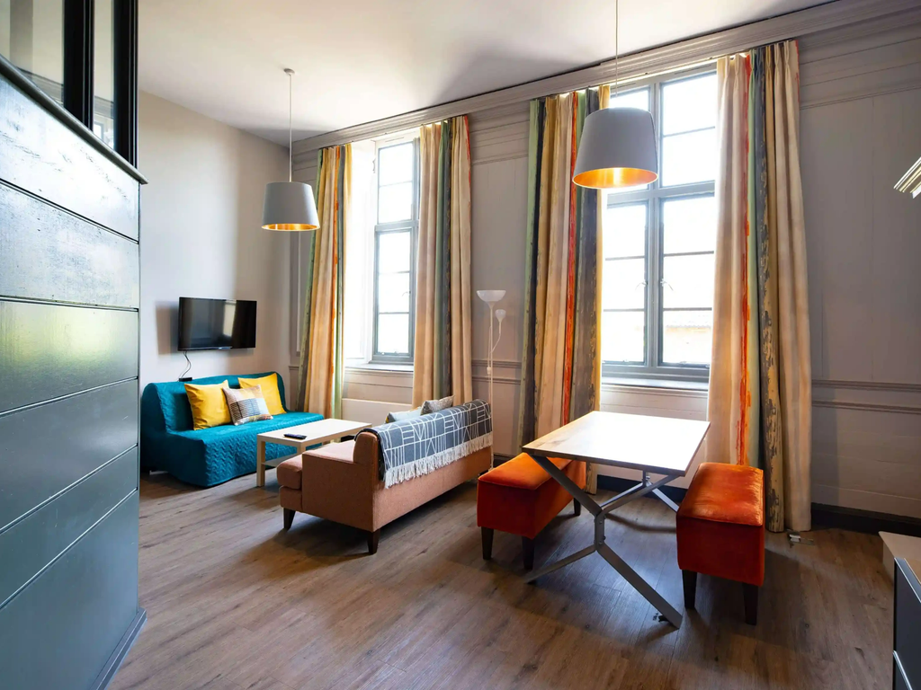 Property photo 1 of 9 1E603E20-c0Ab-4A1F-81B1-55613E4Dca85_Result.Webp