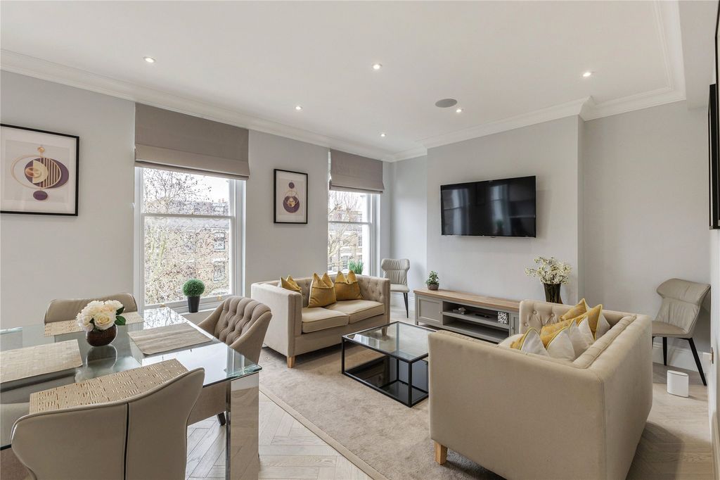 Property photo 2 of 14 Picture No. 04