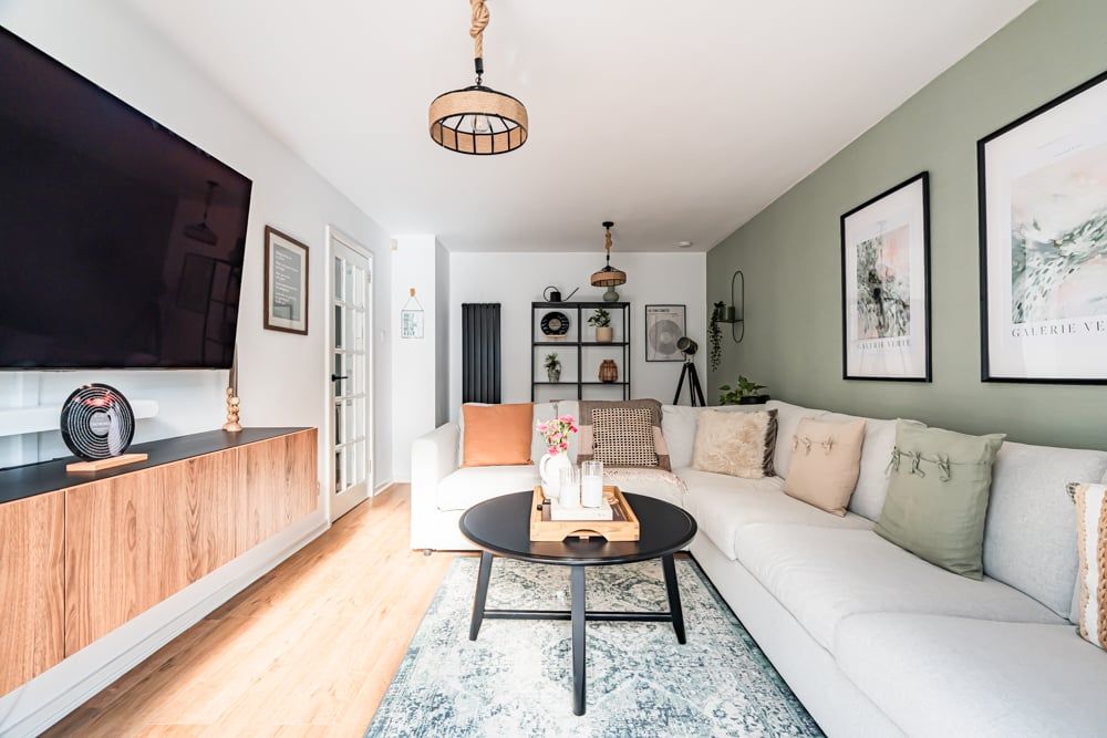 Property photo 2 of 16