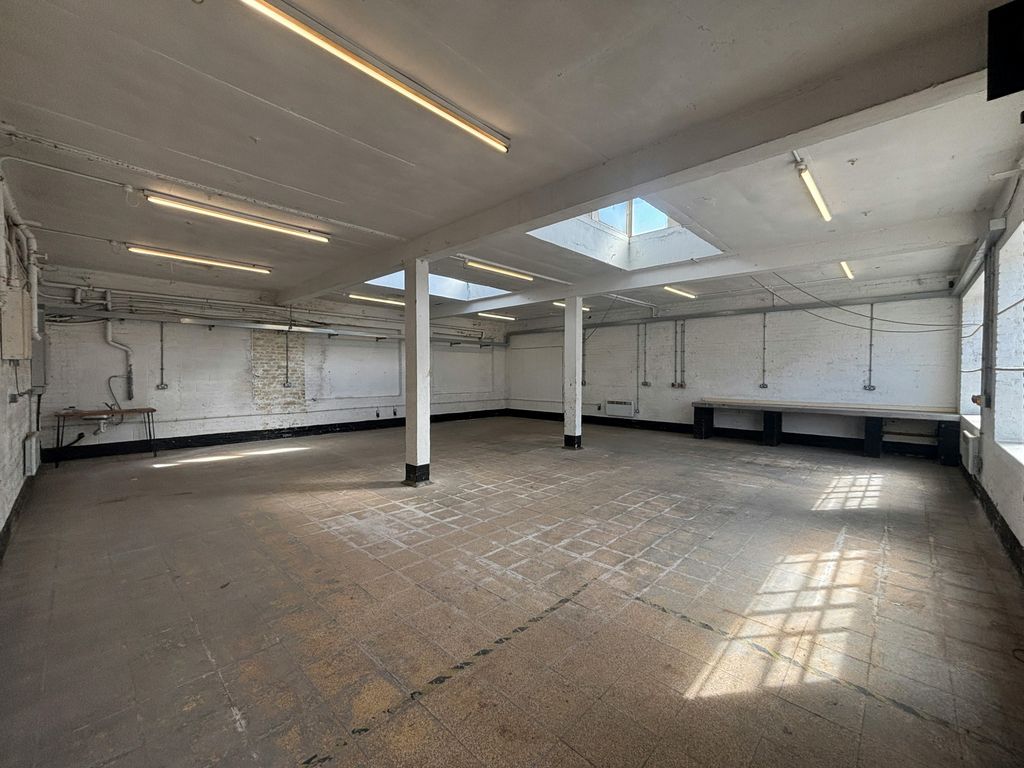 Property photo 3 of 5 Img_2177.Jpg