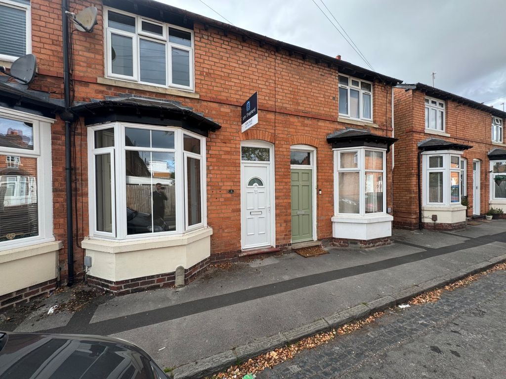 Property photo 1 of 11 Front